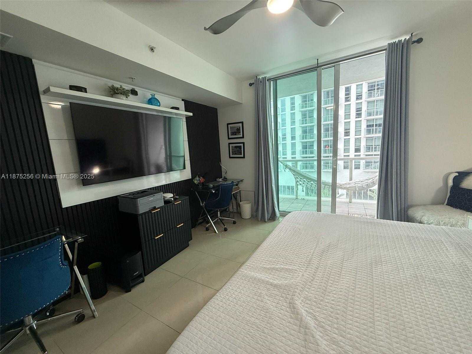 Small Image of 253 NORTH EAST 2ND ST #1506, Miami Number 12