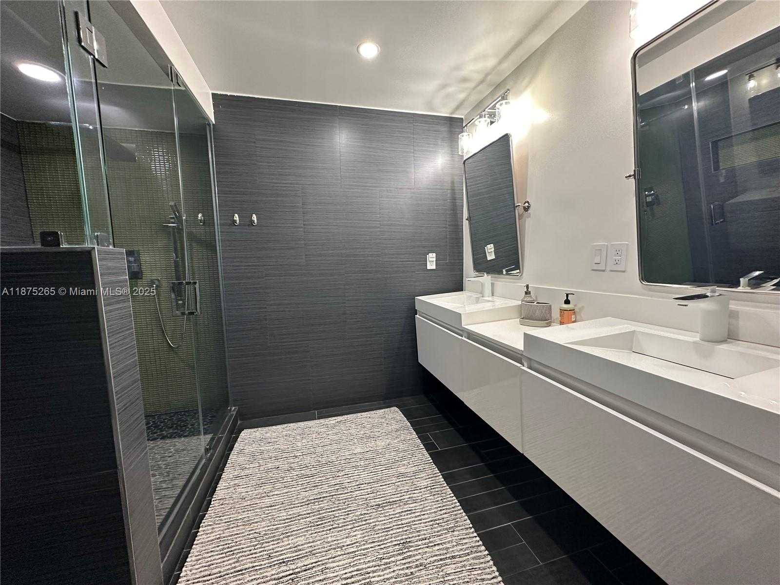 Small Image of 3180 SOUTH OCEAN DR #1008, Hallandale Beach Number 15