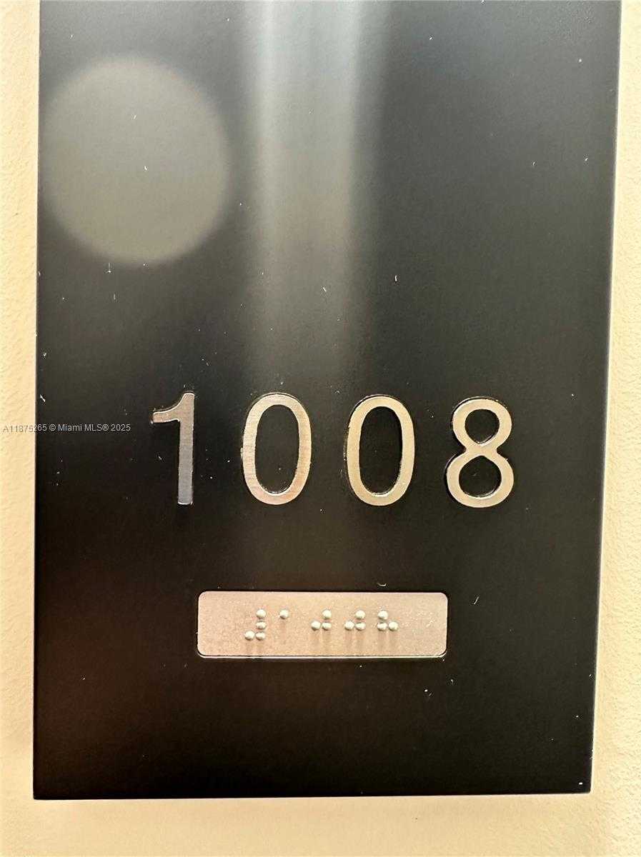 Small Image of 3180 SOUTH OCEAN DR #1008, Hallandale Beach Number 22