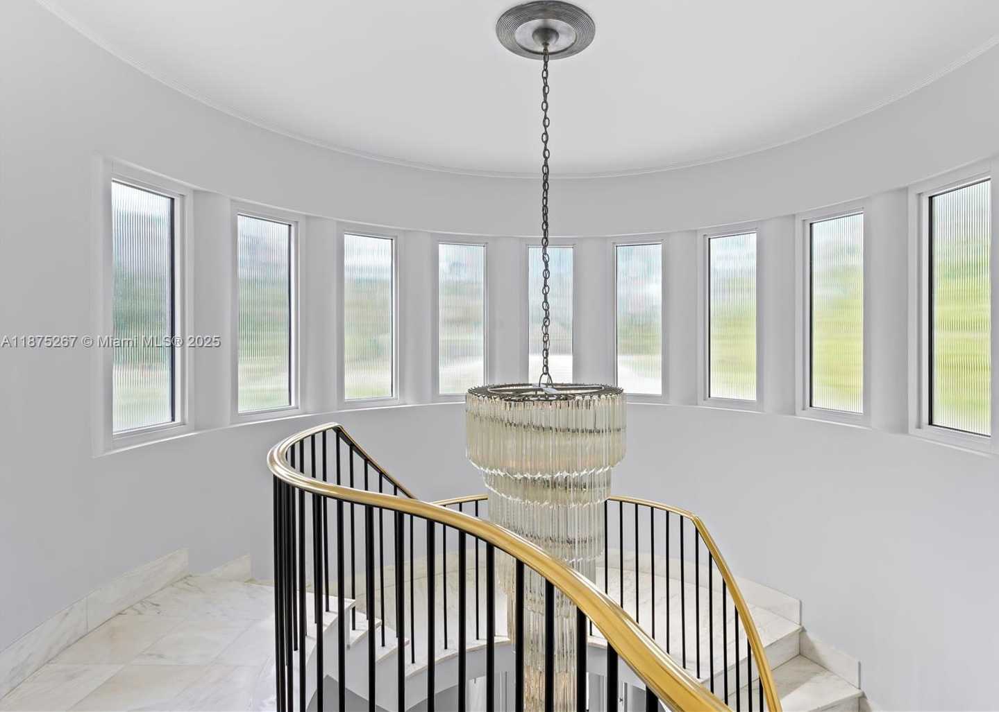Small Image of 625 EAST DILIDO DR, Miami Beach Number 10