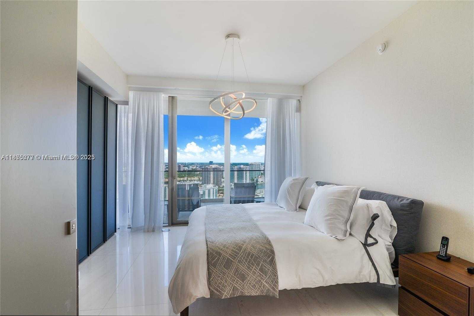 Small Image of 18975 COLLINS AVE #3102, Sunny Isles Beach Number 12