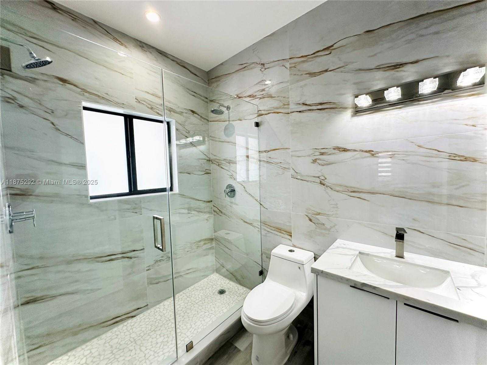 Small Image of 707 EAST 32 ST, Hialeah Number 13