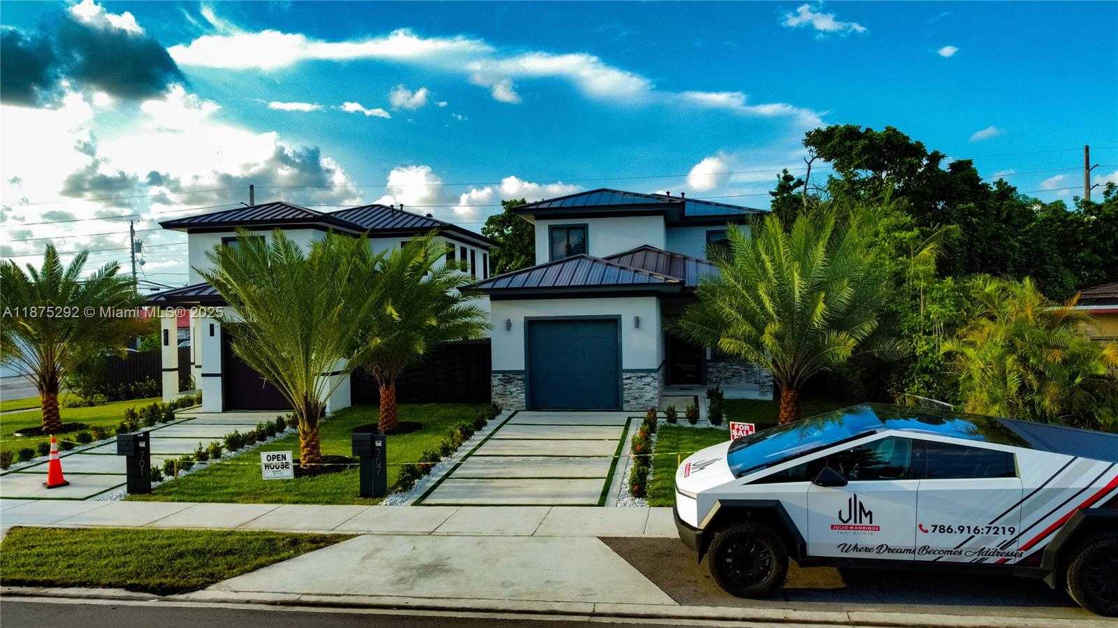 Small Image of 707 EAST 32 ST, Hialeah Number 2