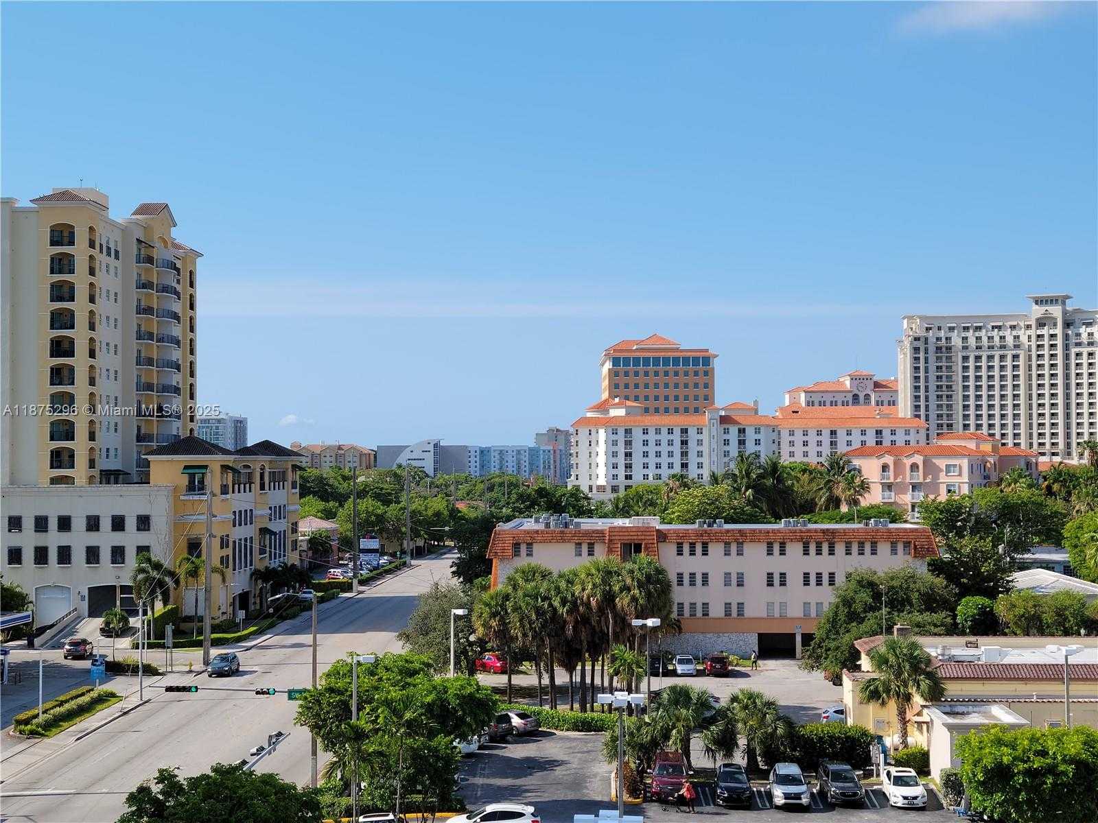 Small Image of 50 MENORES AVE #529, Coral Gables Number 2