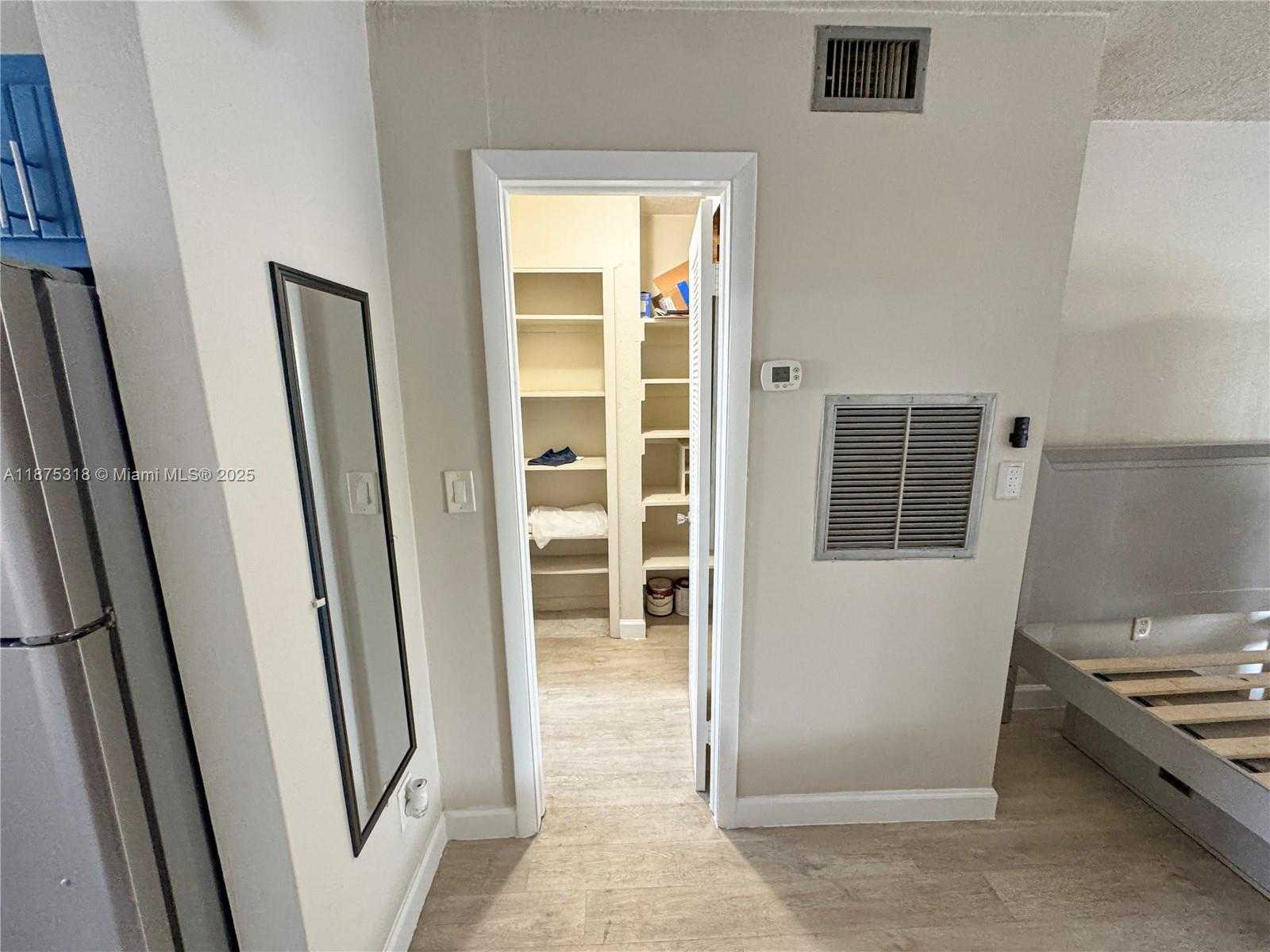 Small Image of 631 JEFFERSON AVE #302, Miami Beach Number 10