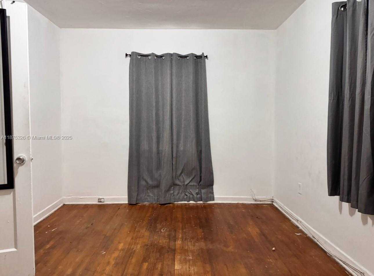 Small Image of 1565 NORTH EAST 141ST ST #1565, North Miami Number 12