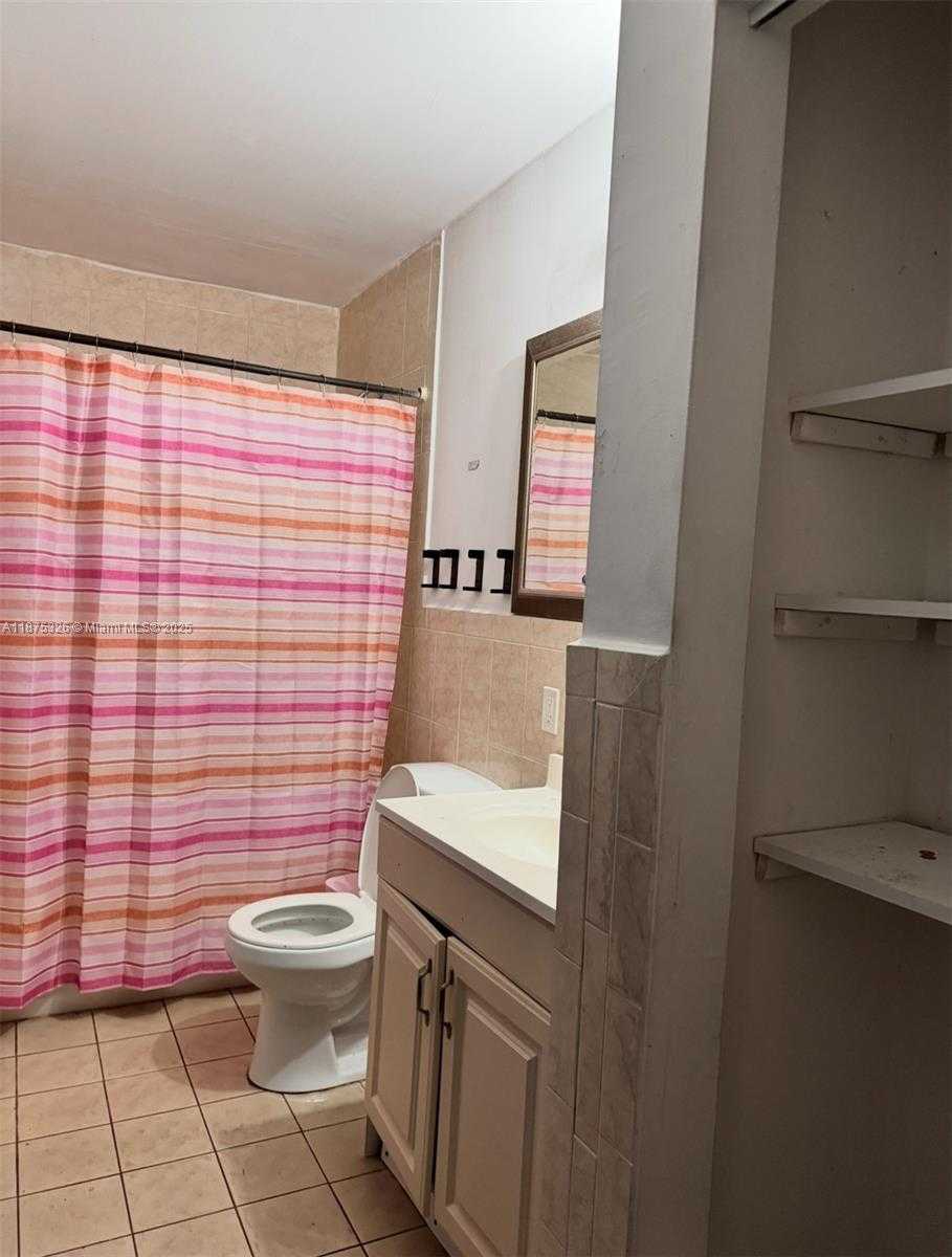 Small Image of 1565 NORTH EAST 141ST ST #1565, North Miami Number 15