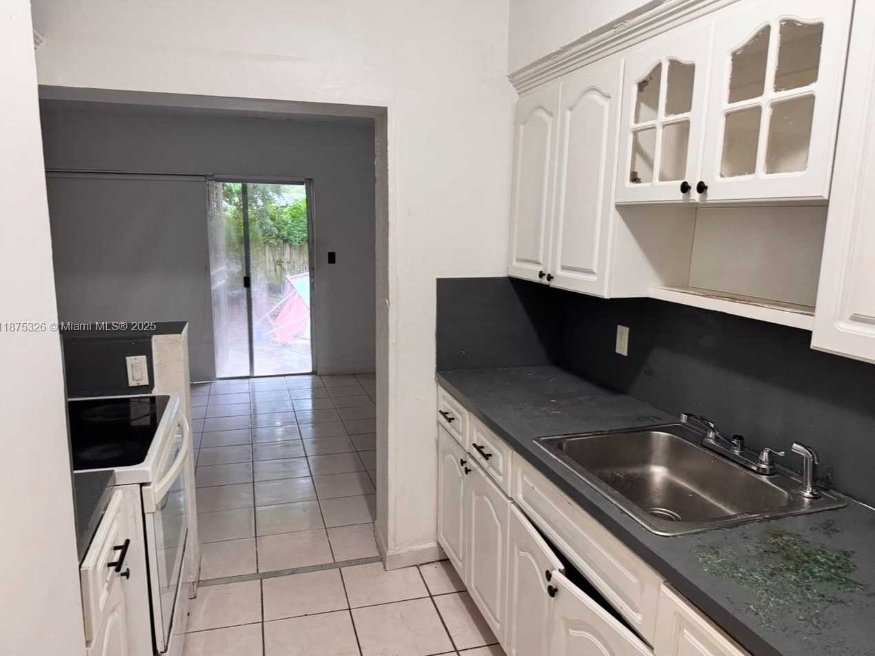 Small Image of 1565 NORTH EAST 141ST ST #1565, North Miami Number 18