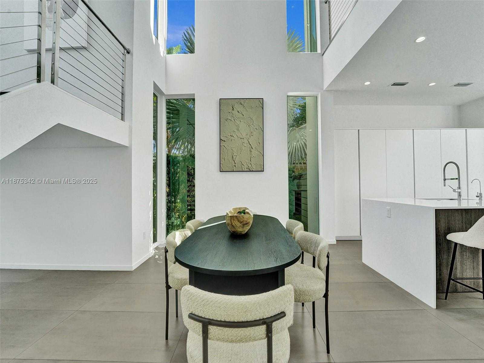 Small Image of 2217 NORTH EAST 17TH TER, Wilton Manors Number 10