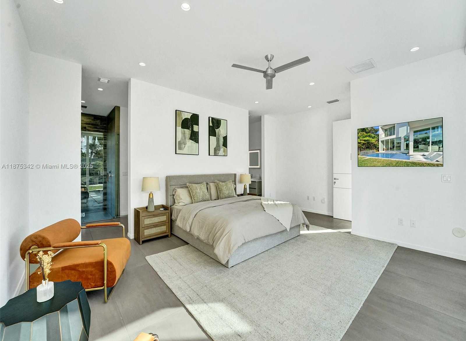Small Image of 2217 NORTH EAST 17TH TER, Wilton Manors Number 26