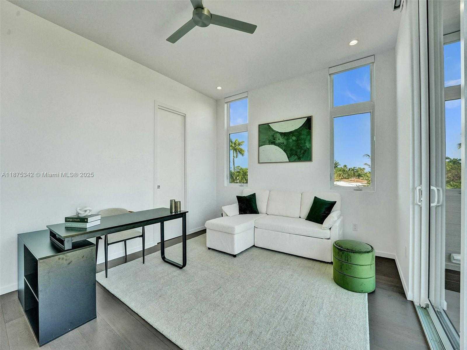 Small Image of 2217 NORTH EAST 17TH TER, Wilton Manors Number 40