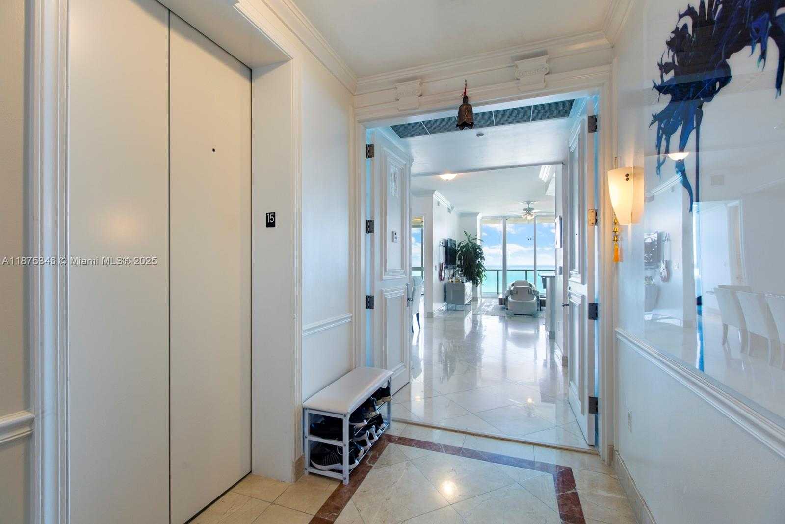 Small Image of 100 SOUTH POINTE DR #1508, Miami Beach Number 10
