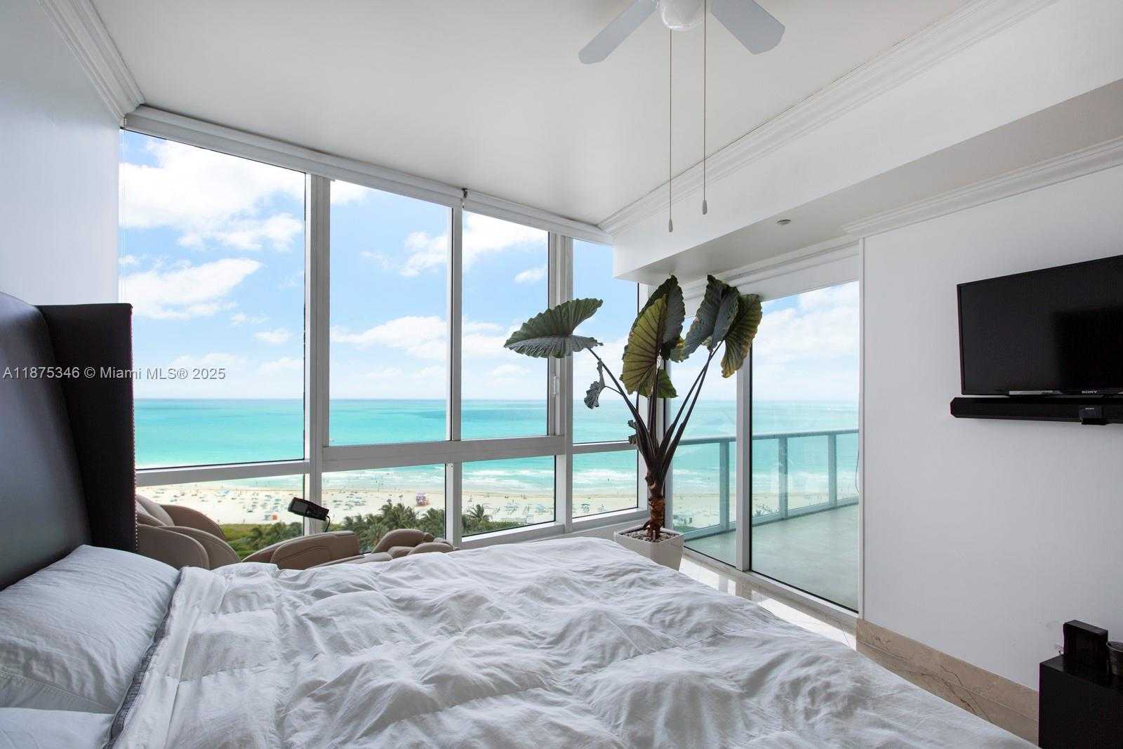 Small Image of 100 SOUTH POINTE DR #1508, Miami Beach Number 15