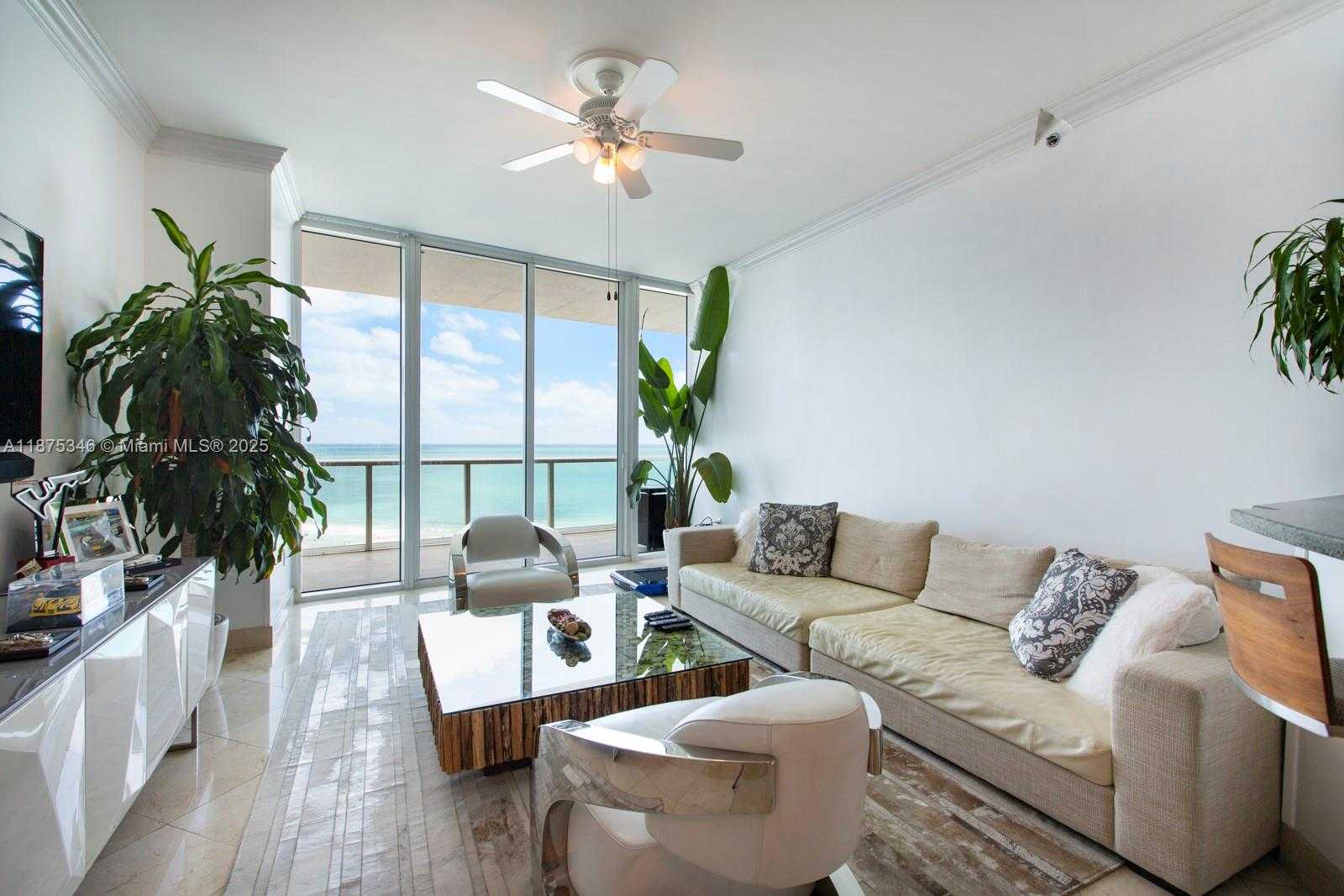 Small Image of 100 SOUTH POINTE DR #1508, Miami Beach Number 5