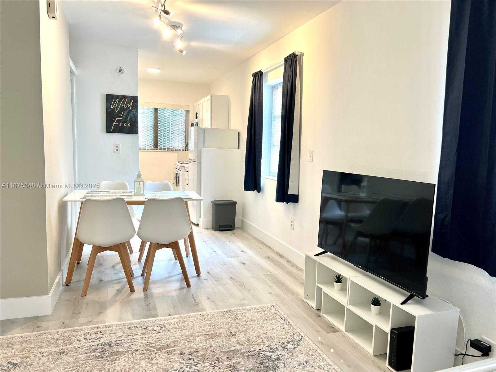 Small Image of 825 EUCLID AVE #8, Miami Beach Number 5