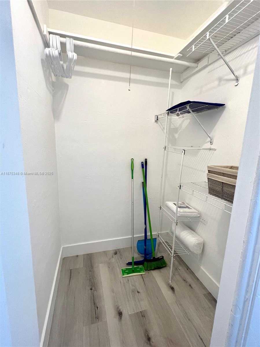 Small Image of 825 EUCLID AVE #8, Miami Beach Number 9