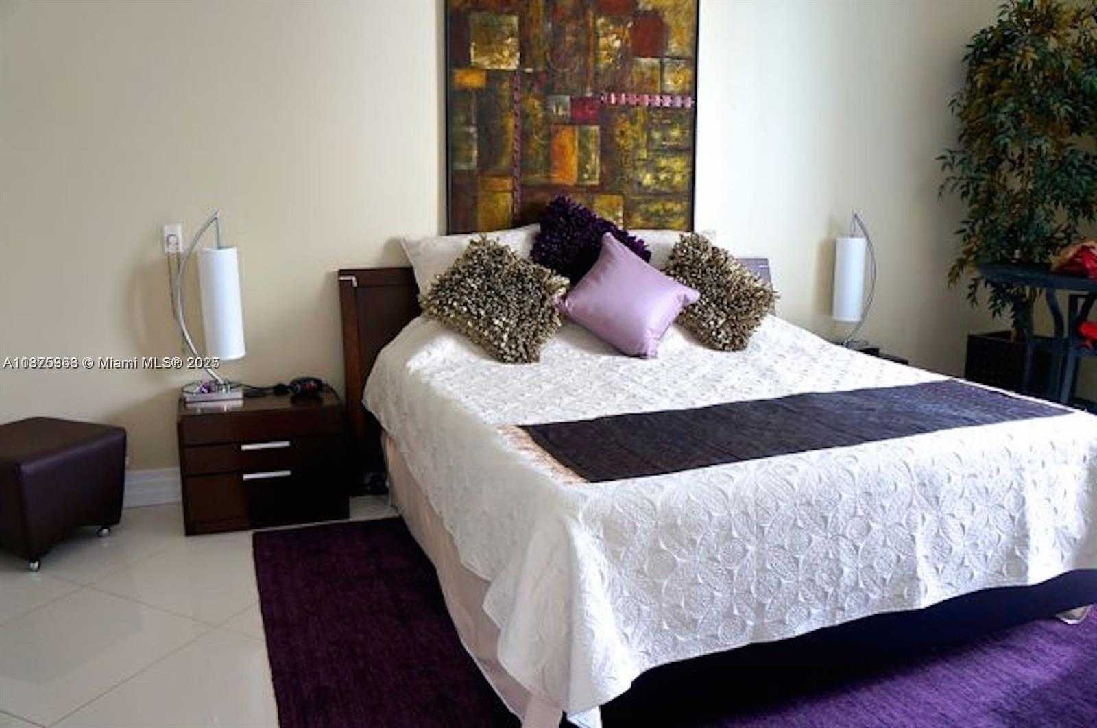 Small Image of 18101 COLLINS AVE #5208, Sunny Isles Beach Number 12