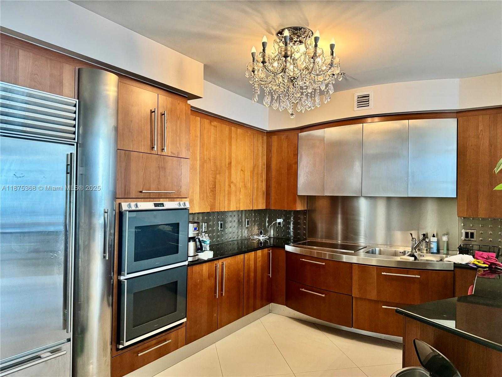 Small Image of 18101 COLLINS AVE #5208, Sunny Isles Beach Number 2