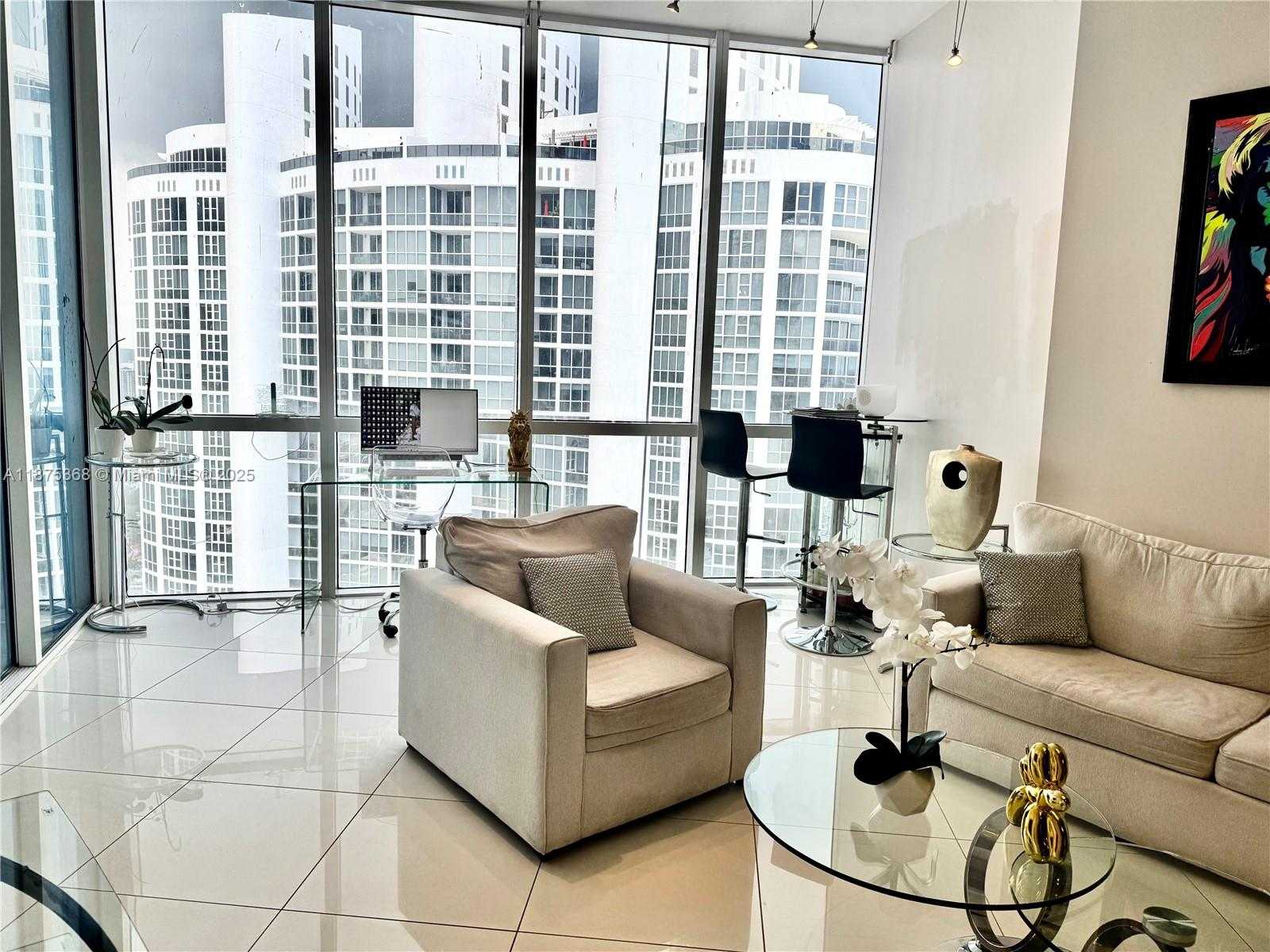 Small Image of 18101 COLLINS AVE #5208, Sunny Isles Beach Number 3