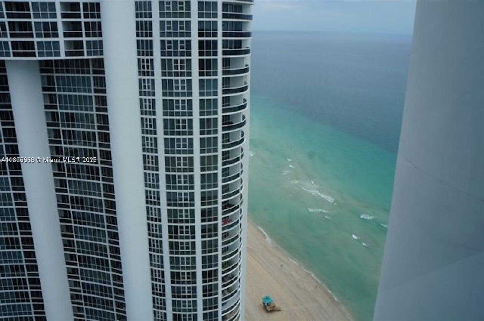 Small Image of 18101 COLLINS AVE #5208, Sunny Isles Beach Number 6