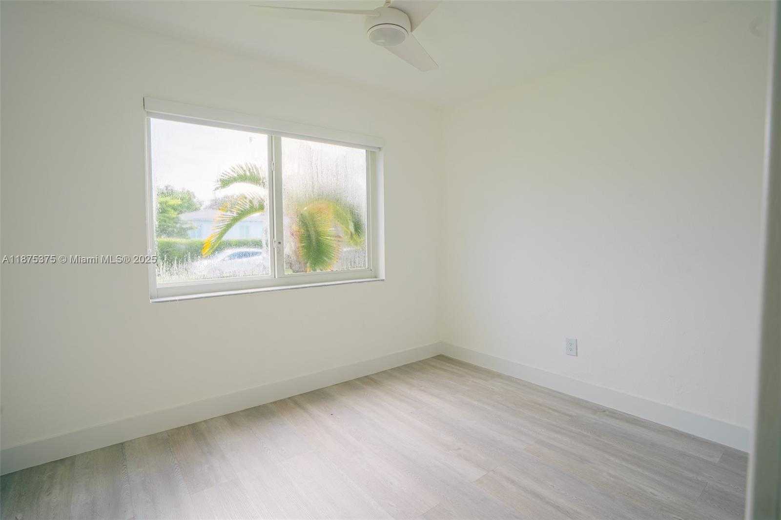 Small Image of 8251 SOUTH WEST 30TH ST, Miami Number 11