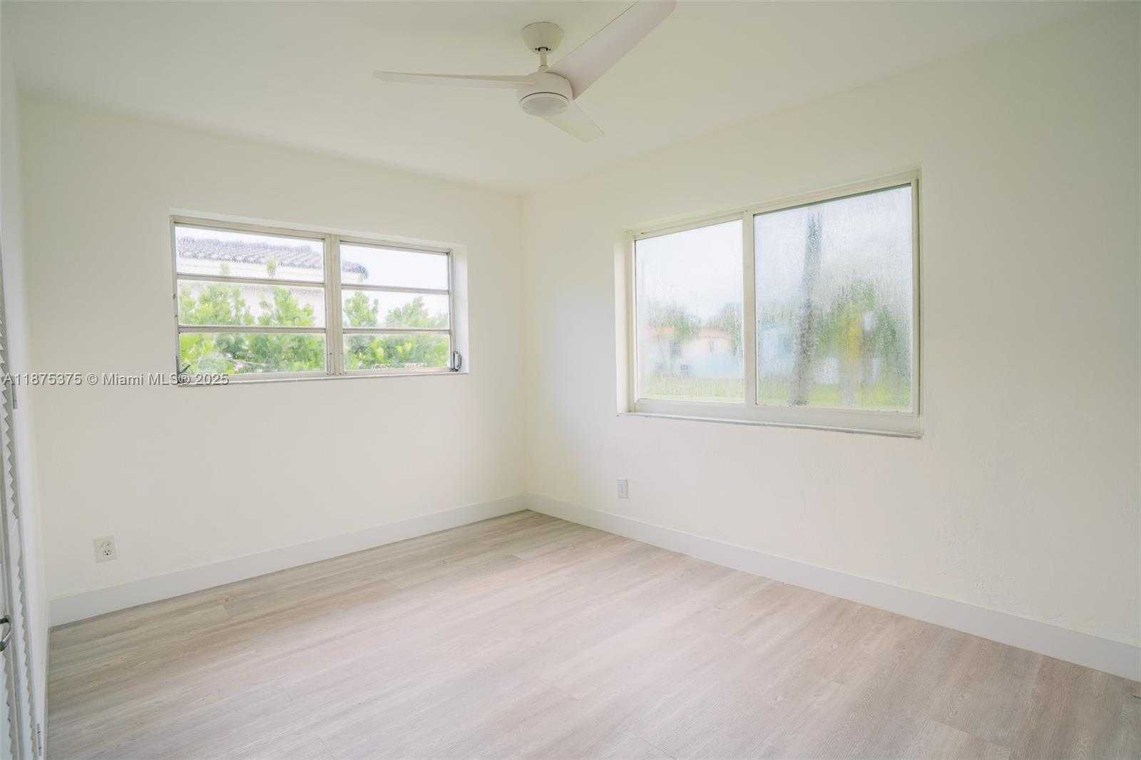Small Image of 8251 SOUTH WEST 30TH ST, Miami Number 12