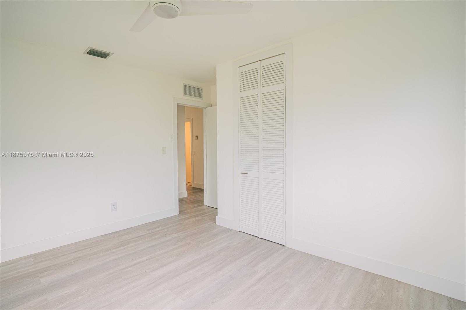 Small Image of 8251 SOUTH WEST 30TH ST, Miami Number 13