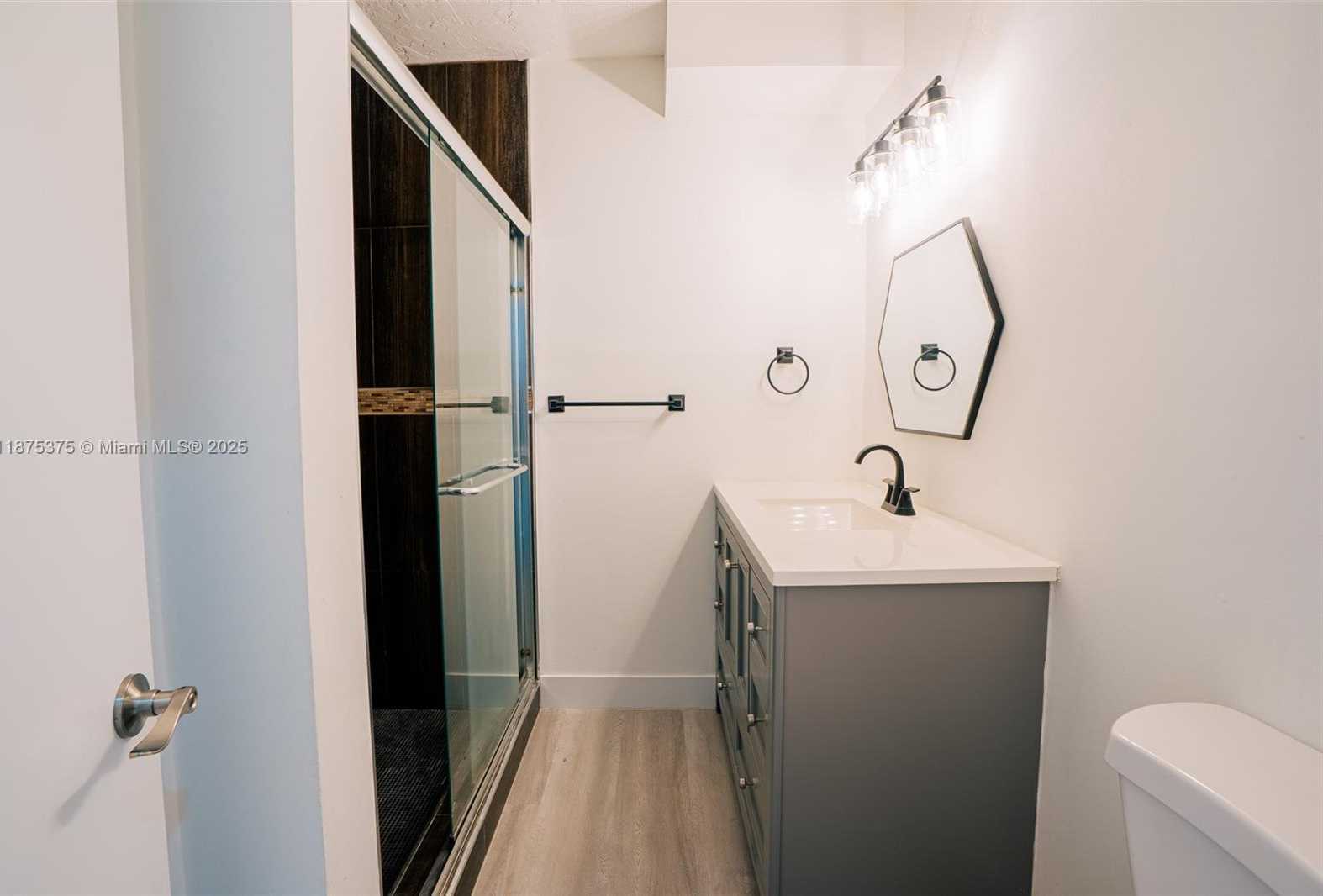 Small Image of 8251 SOUTH WEST 30TH ST, Miami Number 14
