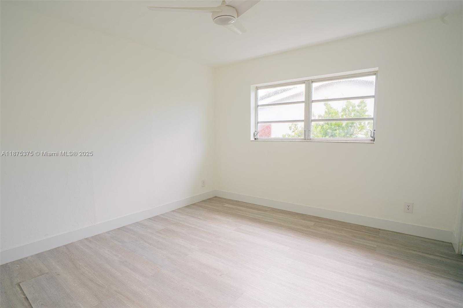 Small Image of 8251 SOUTH WEST 30TH ST, Miami Number 16