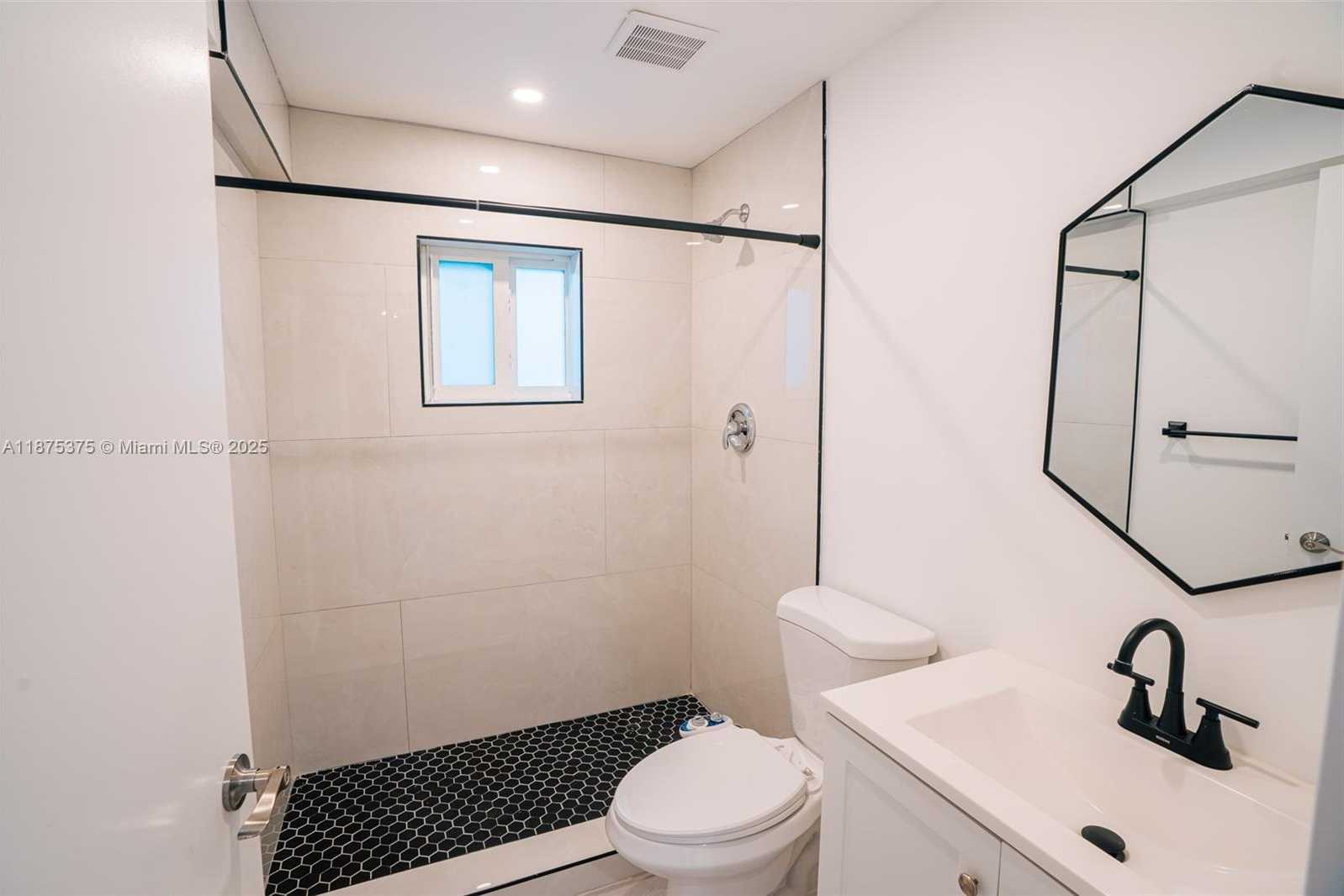 Small Image of 8251 SOUTH WEST 30TH ST, Miami Number 21