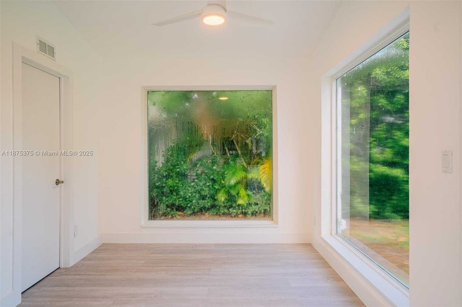 Small Image of 8251 SOUTH WEST 30TH ST, Miami Number 7