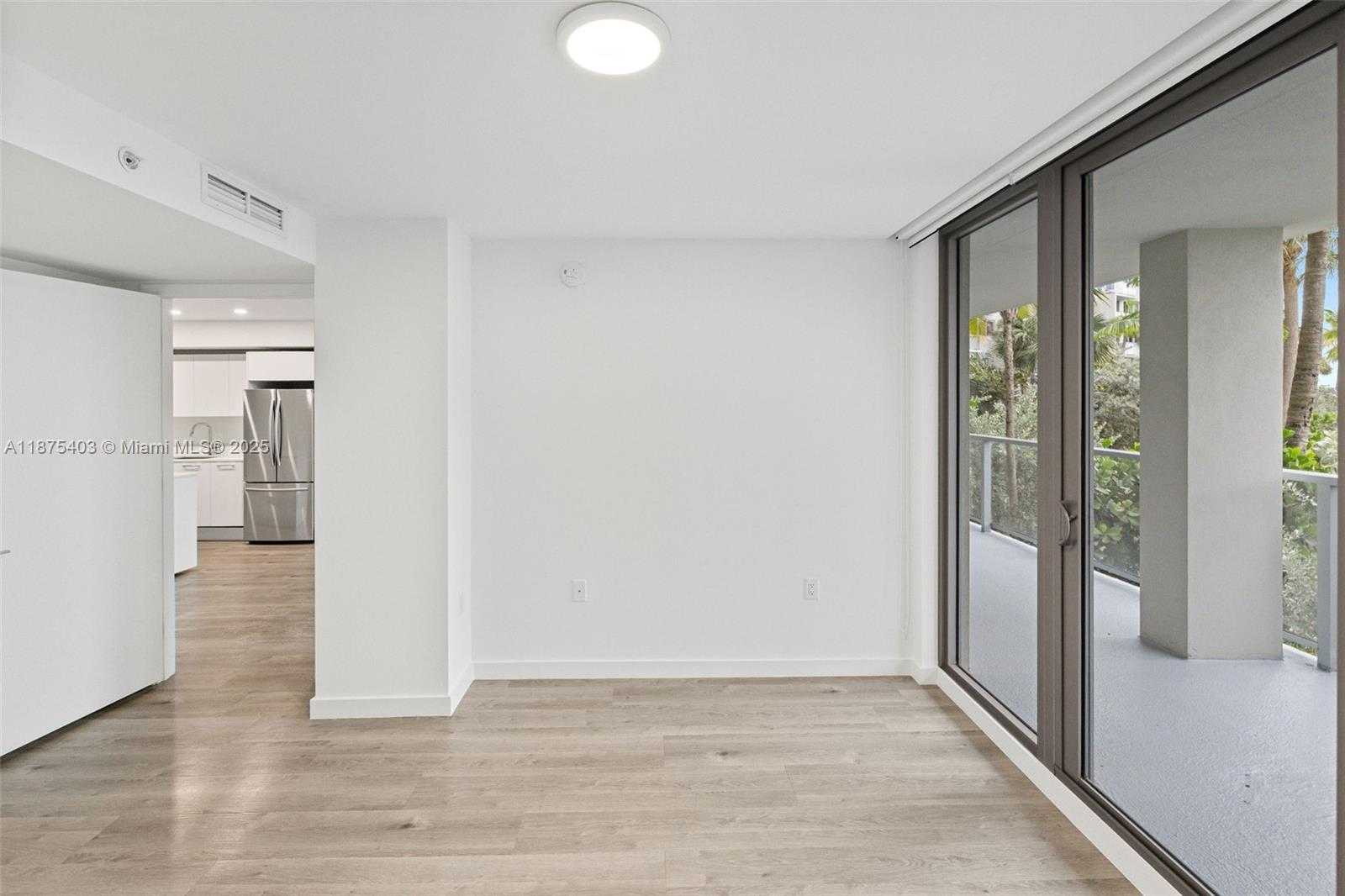 Small Image of 1500 BAY RD #N-0106, Miami Beach Number 18