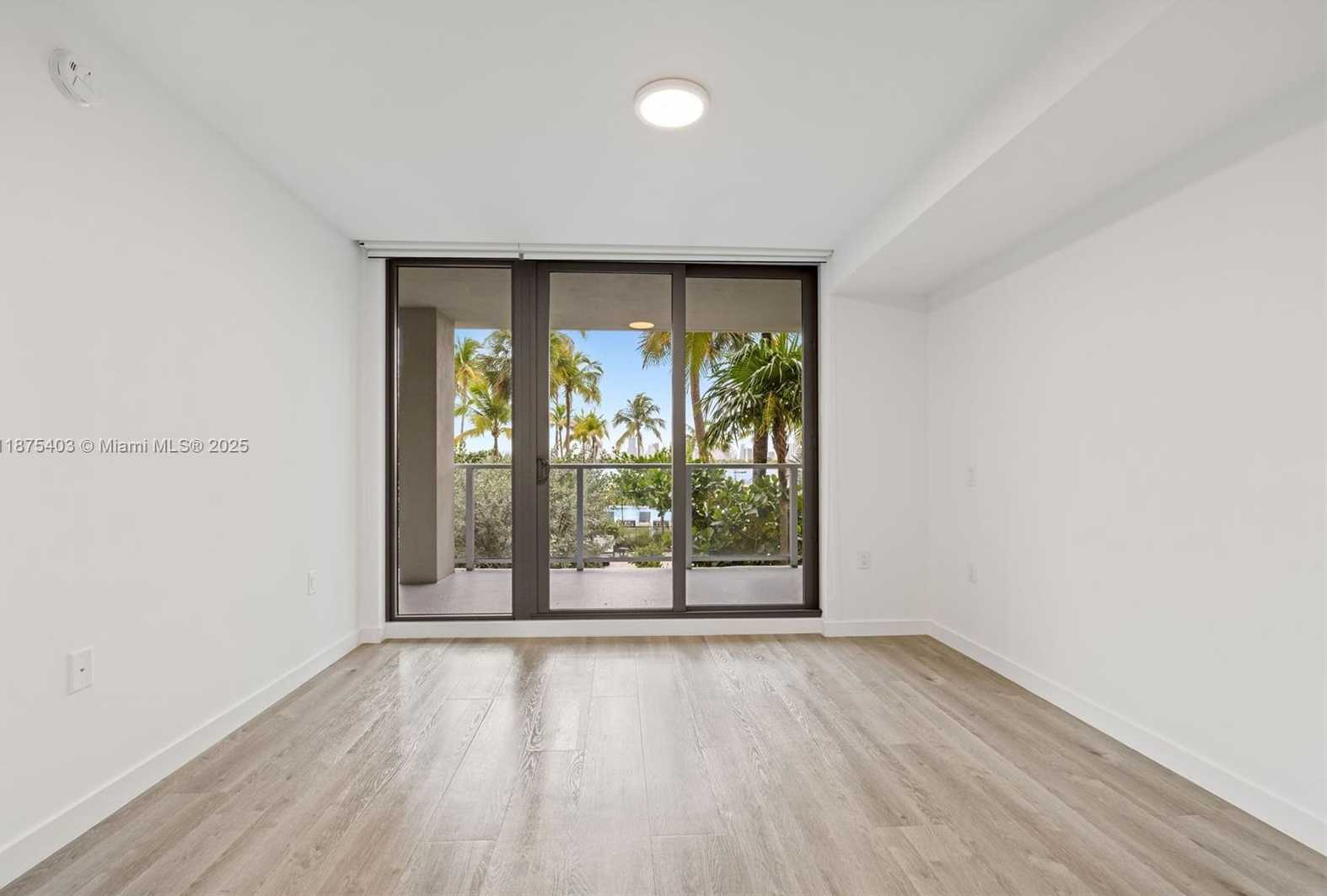 Small Image of 1500 BAY RD #N-0106, Miami Beach Number 20