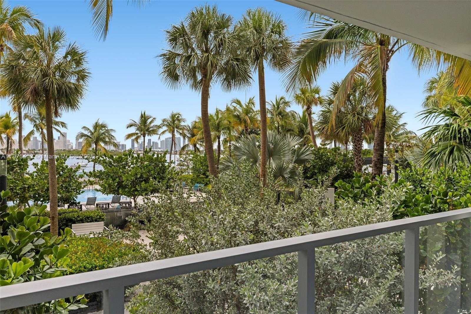 Small Image of 1500 BAY RD #N-0106, Miami Beach Number 9