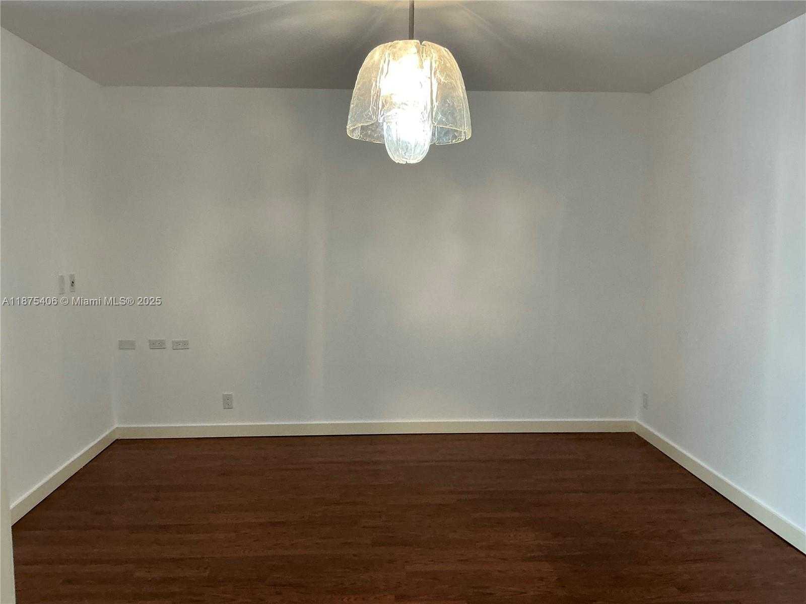 Small Image of 10155 COLLINS AVE #303, Bal Harbour Number 12