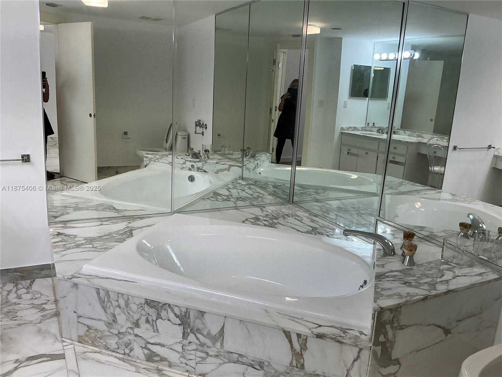 Small Image of 10155 COLLINS AVE #303, Bal Harbour Number 25