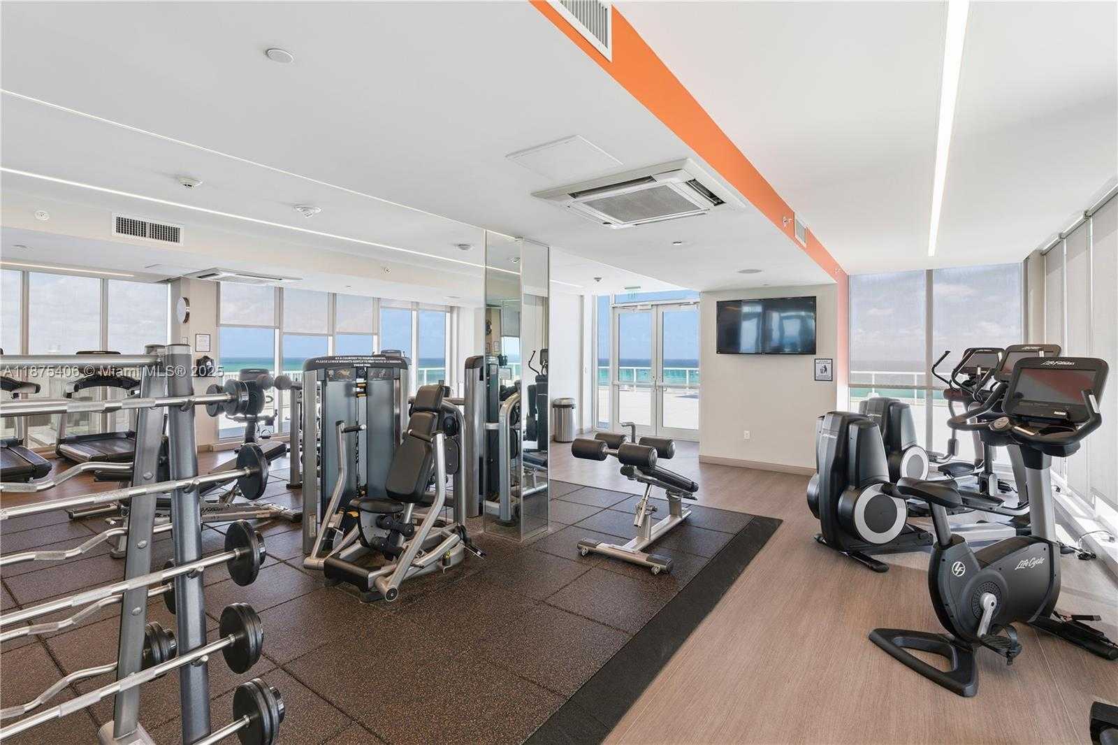 Small Image of 10155 COLLINS AVE #303, Bal Harbour Number 29