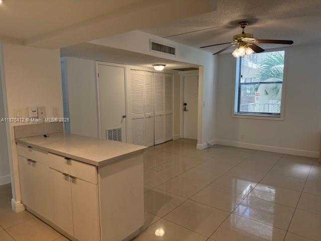 Small Image of 20381 NE 30TH AVE #204-7, Aventura Number 12