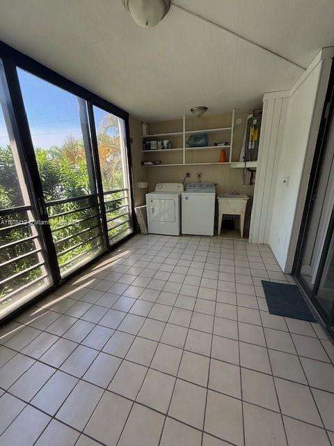 Small Image of 20381 NE 30TH AVE #204-7, Aventura Number 29