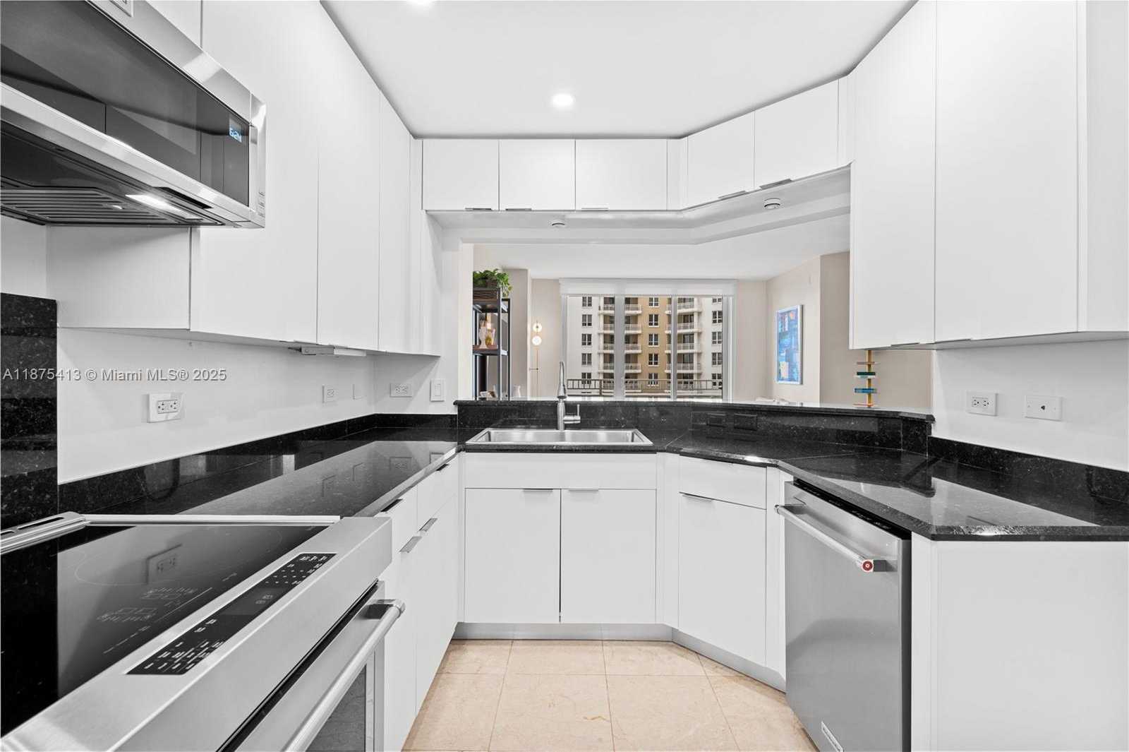 Small Image of 801 BRICKELL KEY BLVD #1009, Miami Number 7