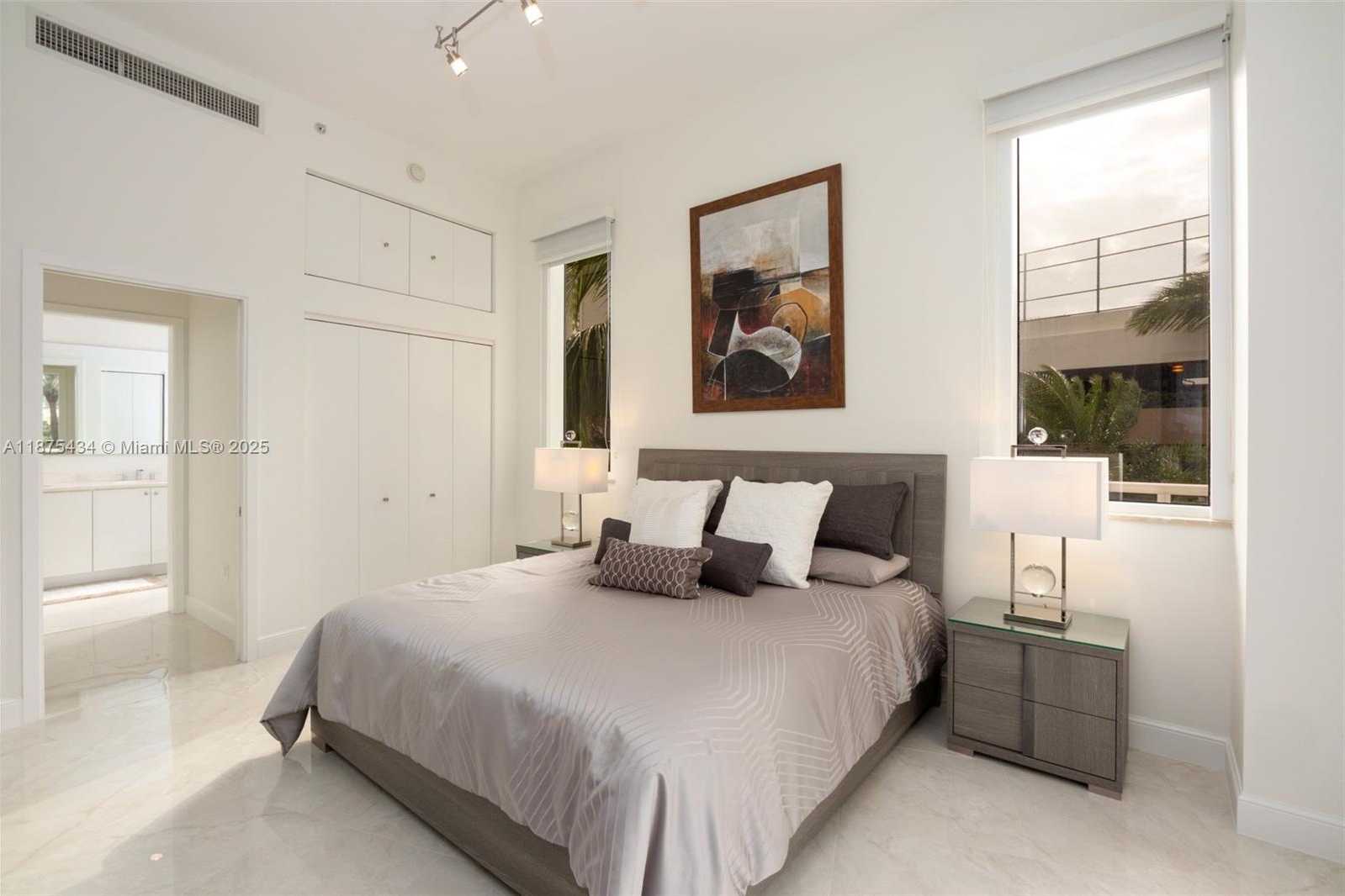 Small Image of 901 BRICKELL KEY BLVD #509, Miami Number 12