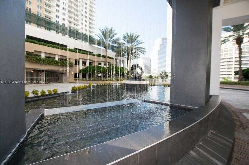 Small Image of 901 BRICKELL KEY BLVD #509, Miami Number 35