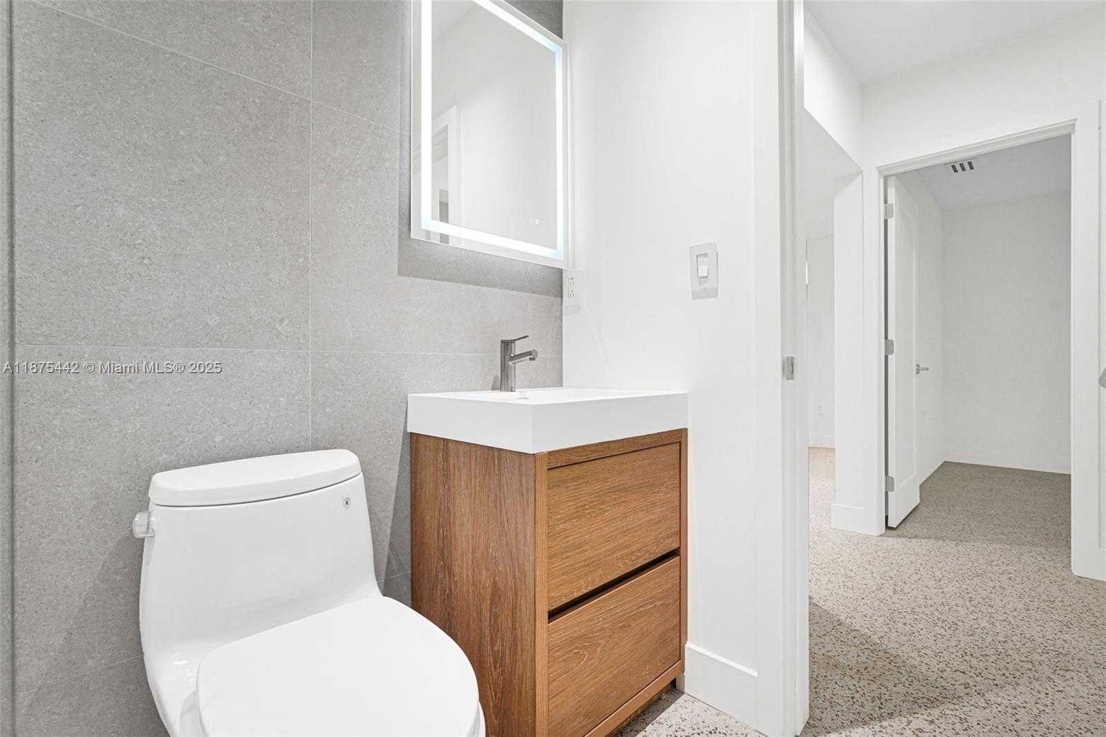 Small Image of 341 NORTH WEST 43, Miami Number 11