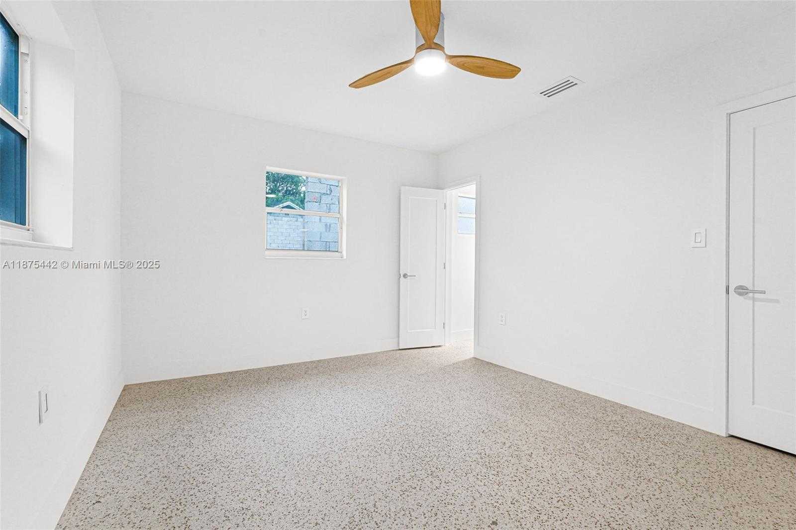 Small Image of 341 NORTH WEST 43, Miami Number 39