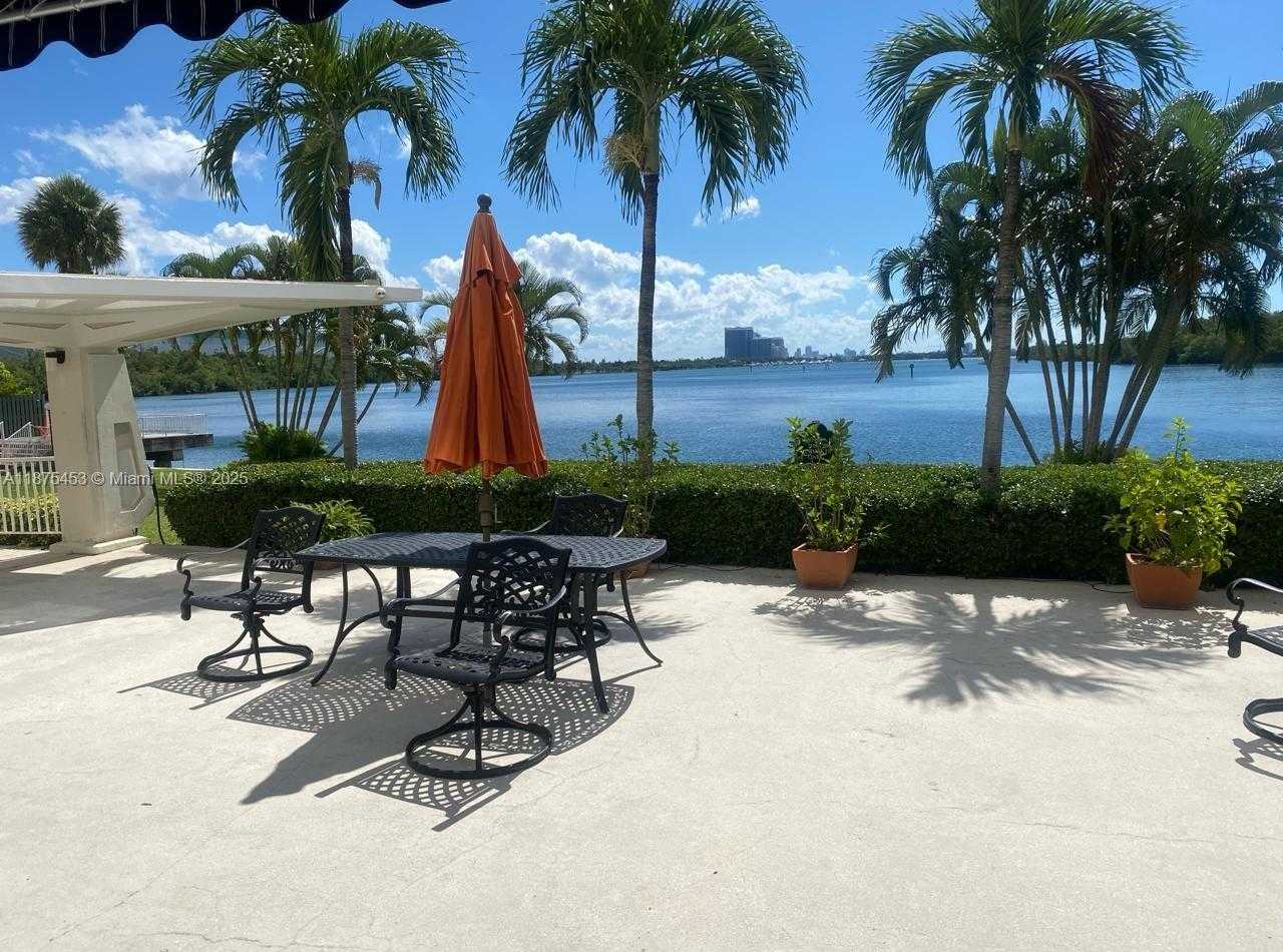 Small Image of 500 BAYVIEW DR #230, Sunny Isles Beach Number 20