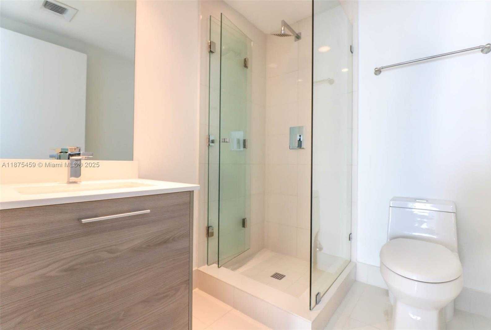 Small Image of 1300 SOUTH MIAMI AVENUE #2706, Miami Number 16