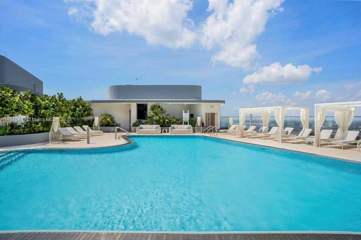 Small Image of 1000 BRICKELL PLZ #4503, Miami Number 21