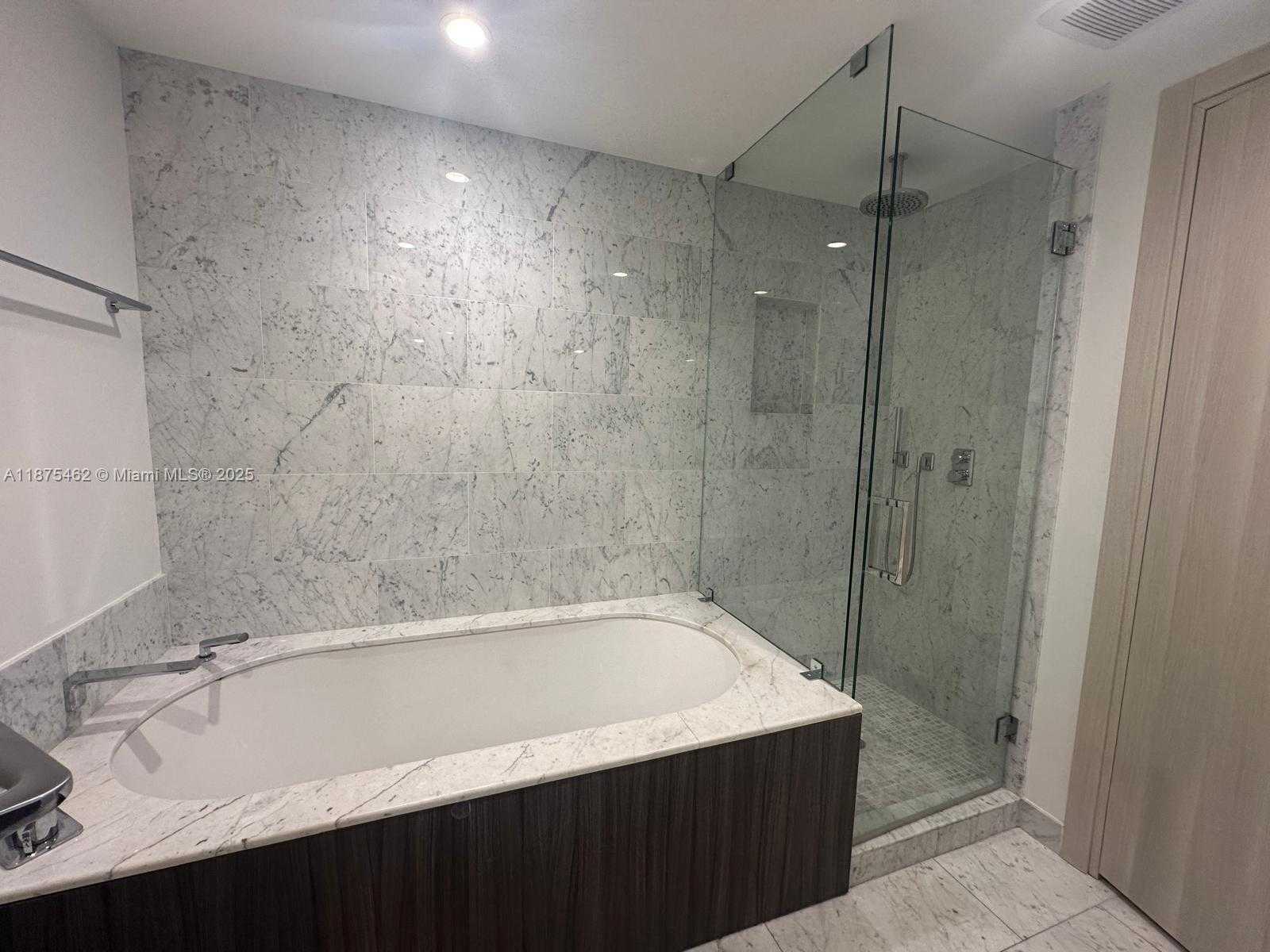 Small Image of 1000 BRICKELL PLZ #4503, Miami Number 40