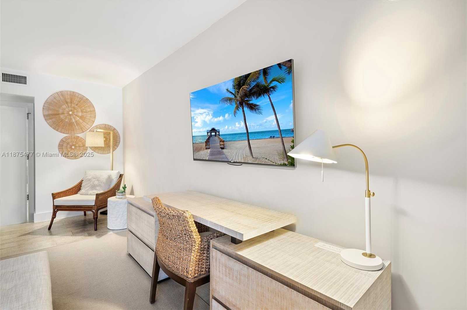 Small Image of Miami Beach Number 14