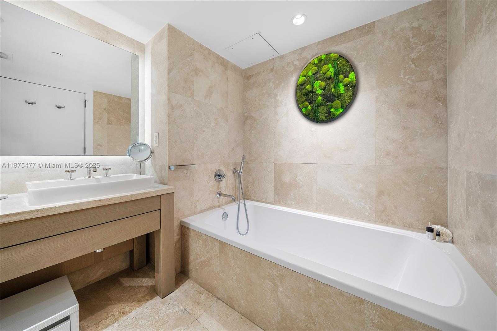 Small Image of Miami Beach Number 21